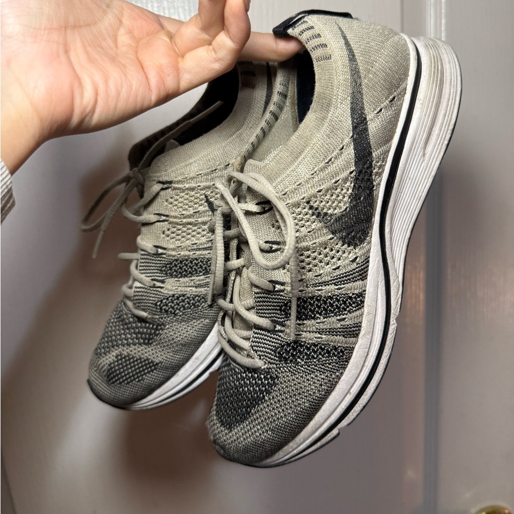 Flyknit racers - Picture 3 of 5